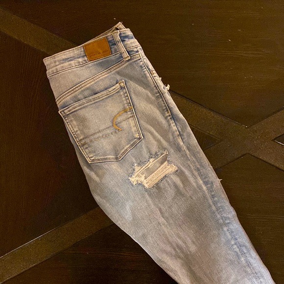 American Eagle Outfitters Denim - American Eagle Ripped Skinny Jeans